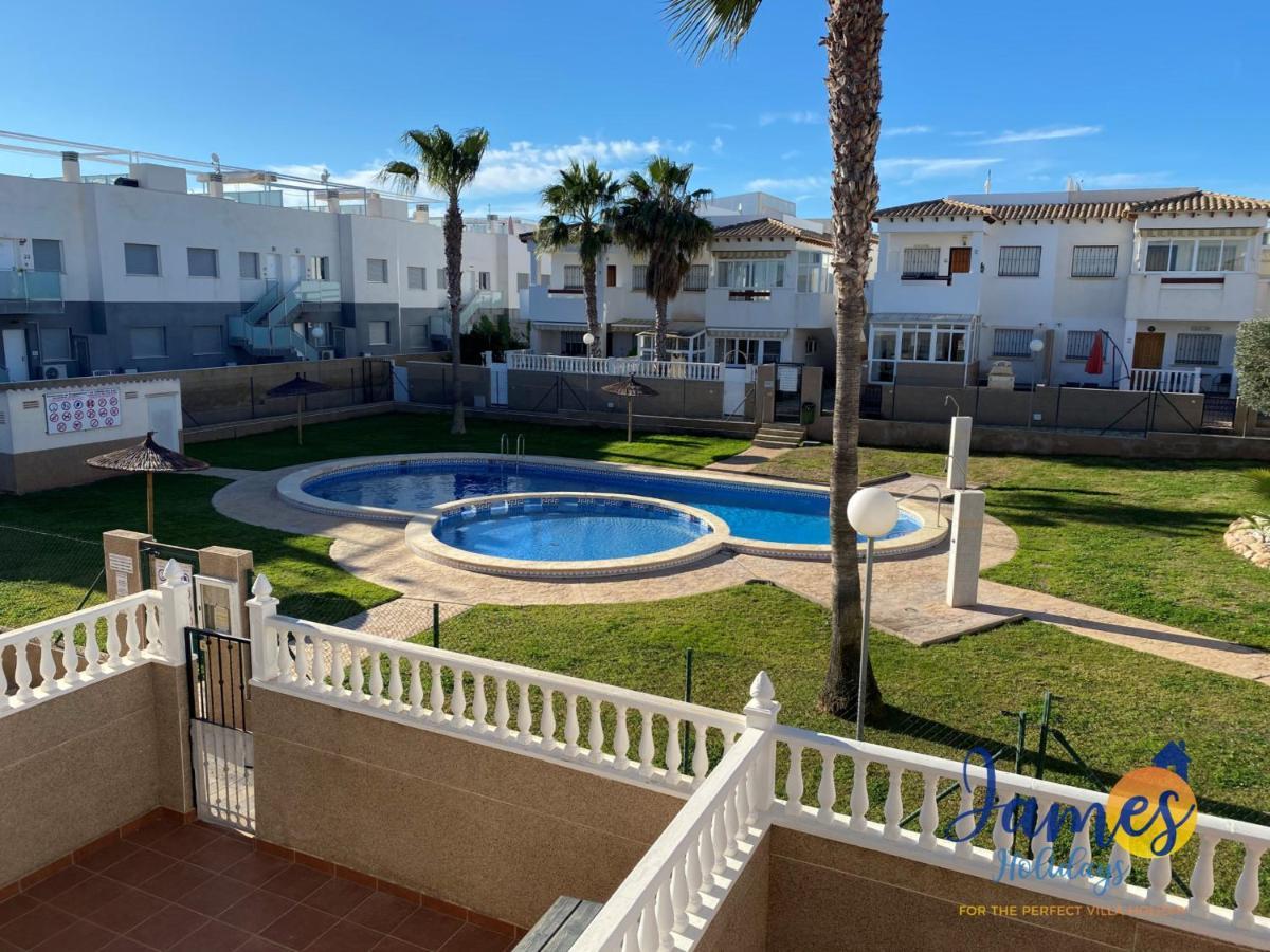 La Cinuelica, R3 1St Floor Apartment Com Pool L129 Torrevieja Ngoại thất bức ảnh