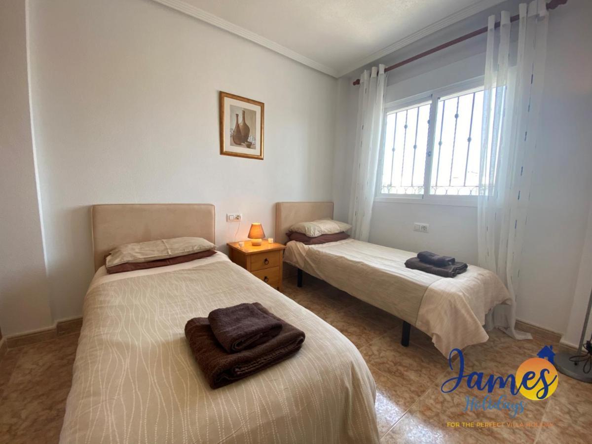 La Cinuelica, R3 1St Floor Apartment Com Pool L129 Torrevieja Ngoại thất bức ảnh